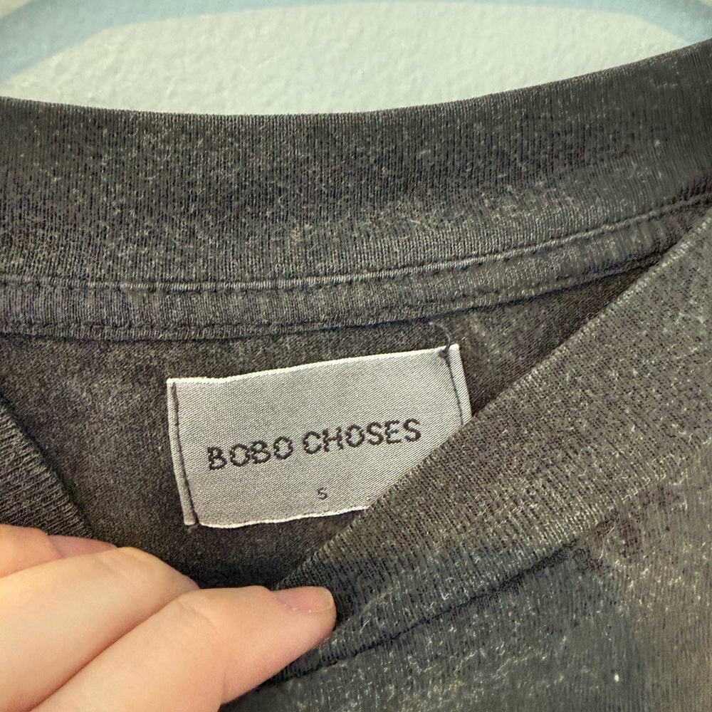 Bobo Choses Dark Gray T-Shirt with Colorful Patch - Picture 3 of 4